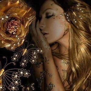 Meet your Posher, Marsha